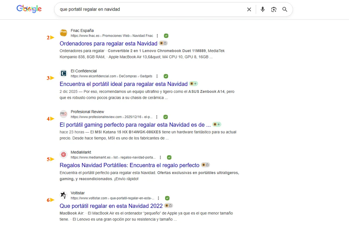 Google results for 'que portatil regalar en navidad' with Fnac, El Confidencial and MediaMarkt