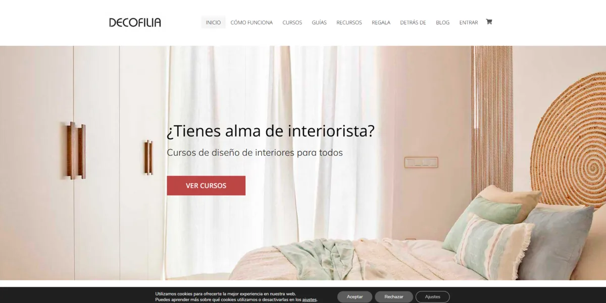 Home page of Decofilia, a Spanish home decor site