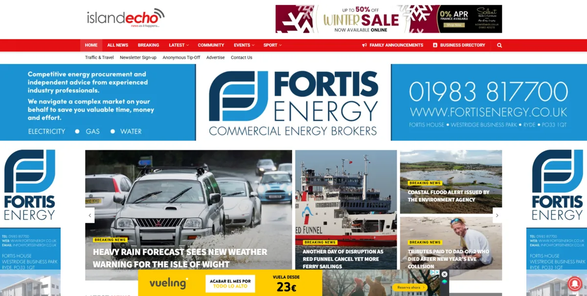 Home page of Island Echo, a UK newspaper
